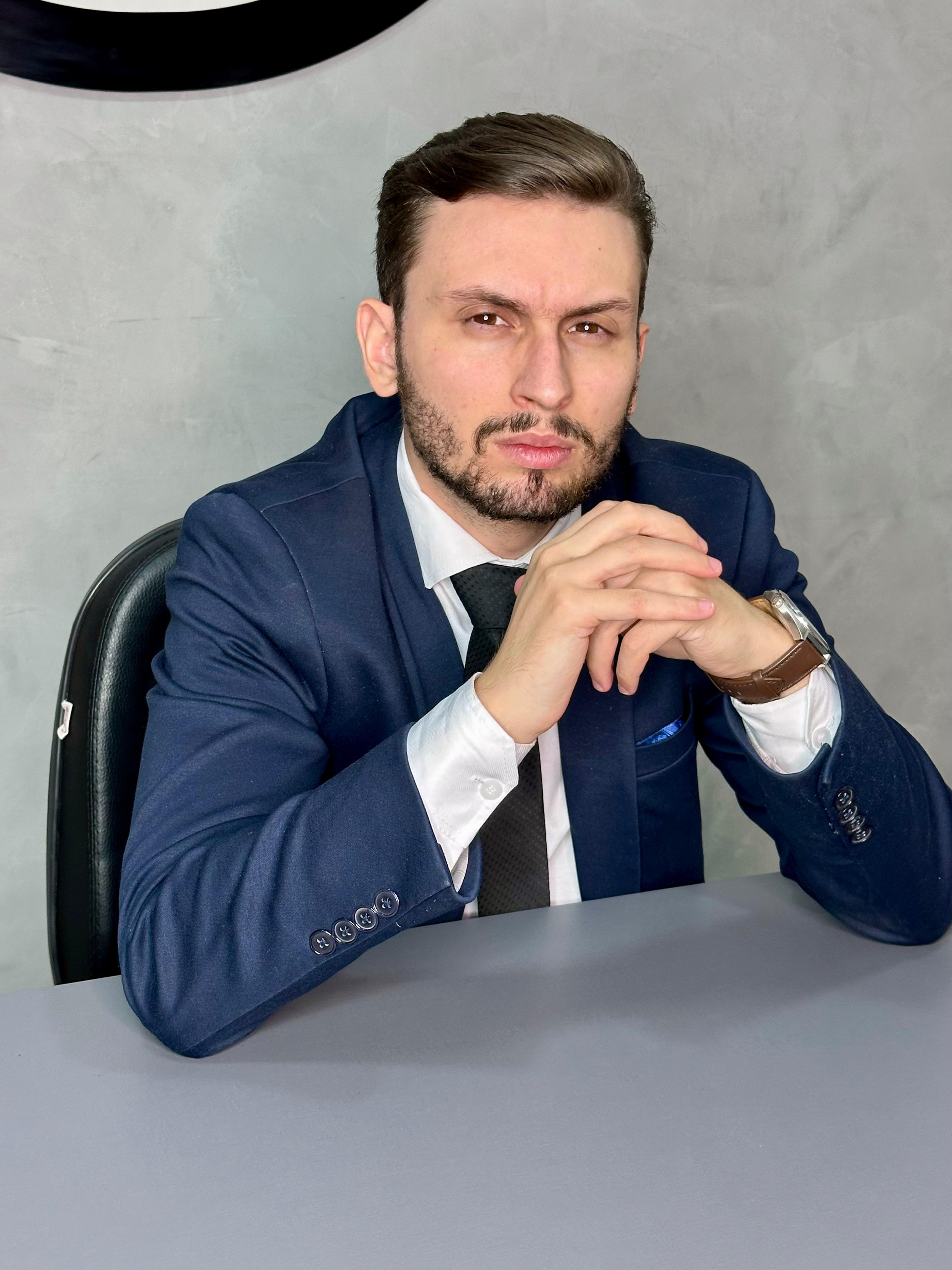 Matheus Henrique de Freitas Urgniani - Sócio Fundador